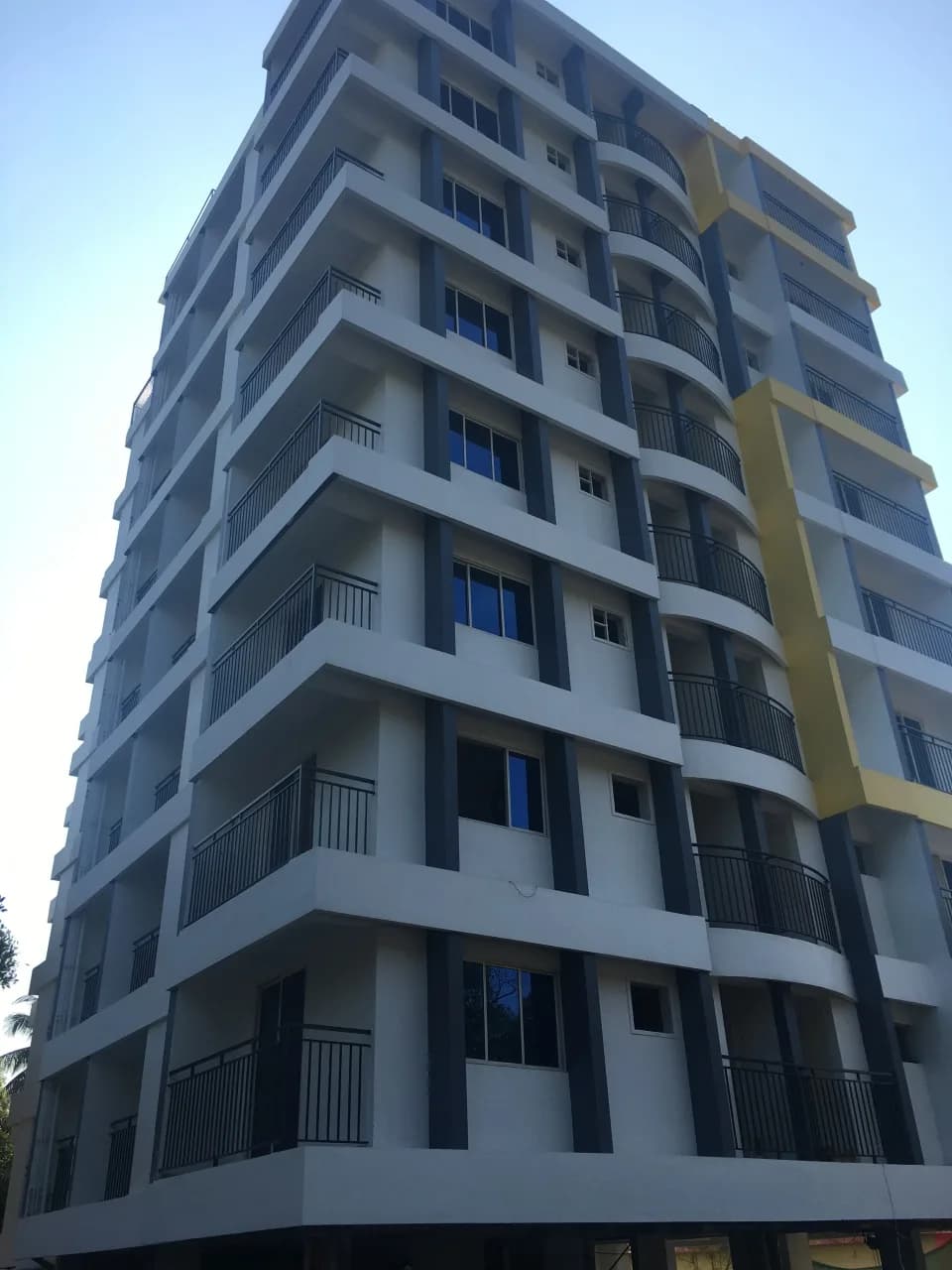 Era Clare, Tripunithura