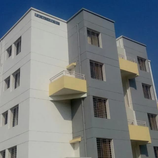 Kiran Solitaire — Building