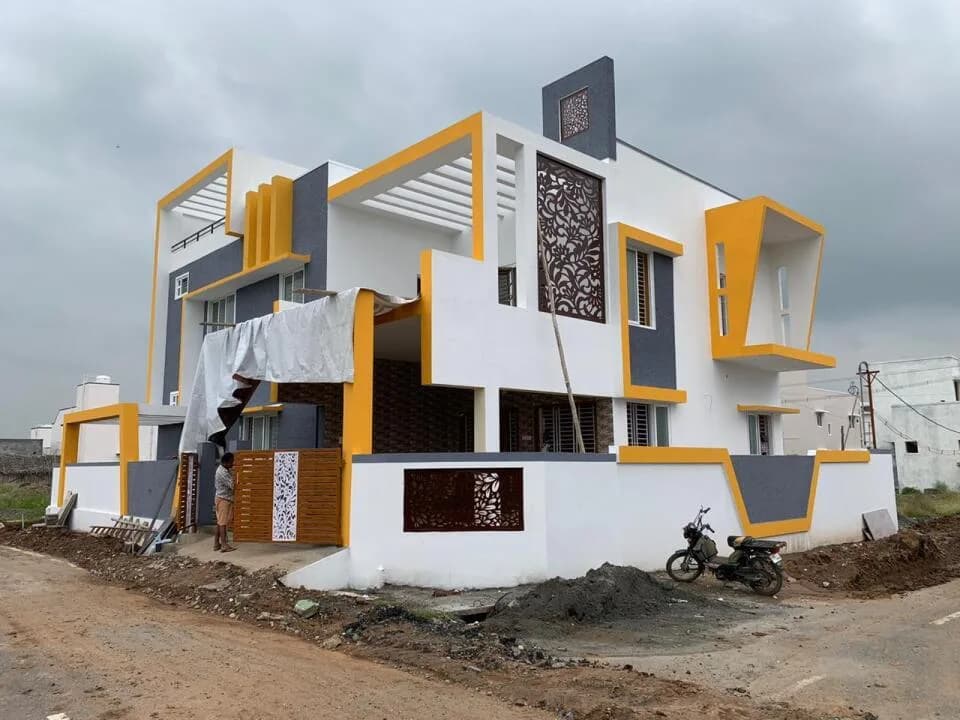 Green Field Crystal Gateway, Sulur