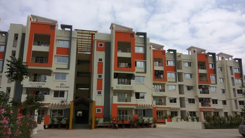 MC Sarovar, KR Puram