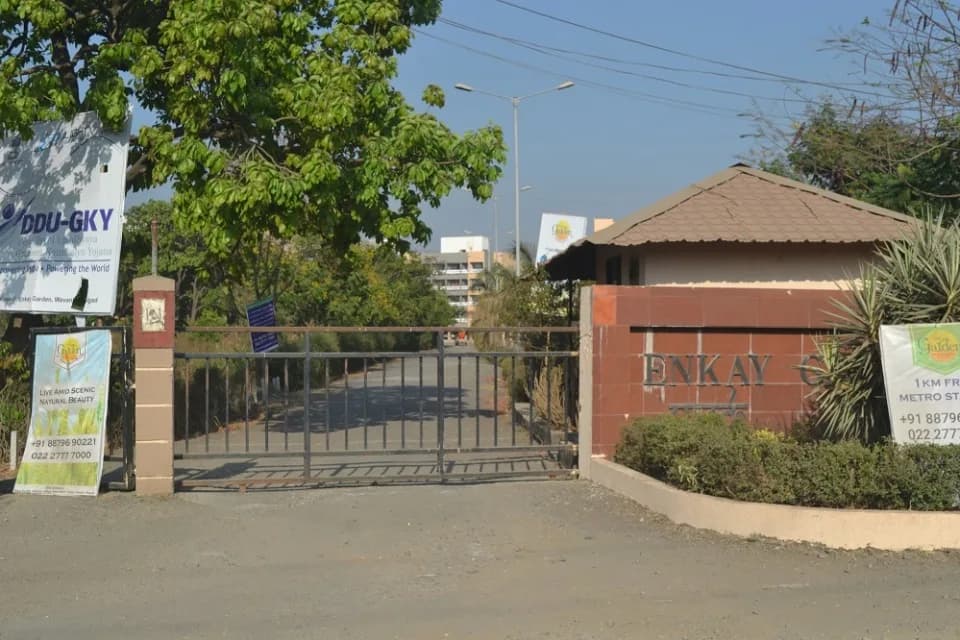 Enkay Garden, Taloja