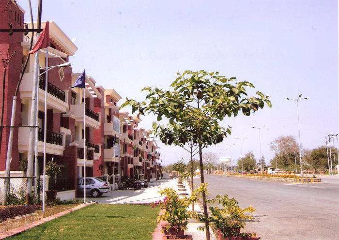 Parsvnath Panchvati, Taj Nagari