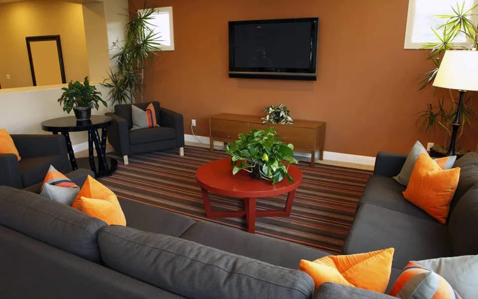 Crescent Apartments, Faizabad Road