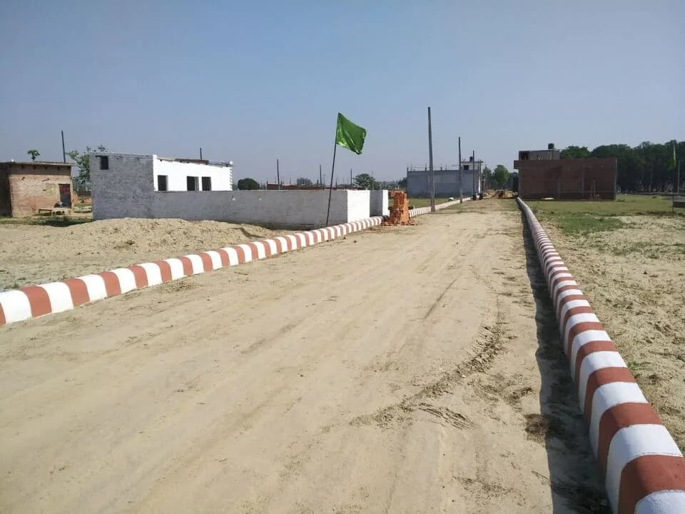 ABD Estate, Bakshi Ka Talab