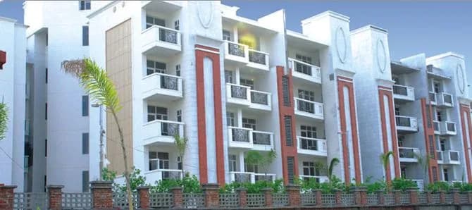 Aditya DoonShire, GMS Road 