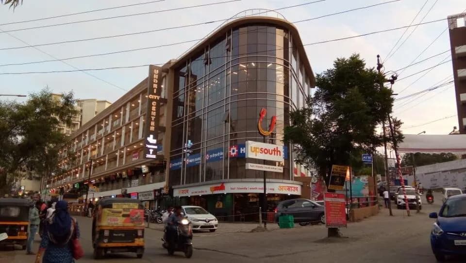 UKT Undri City Centre, Undri