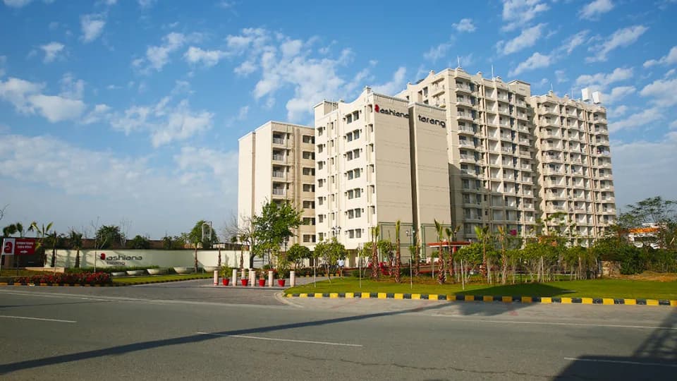 Ashiana Tarang, Sector 24