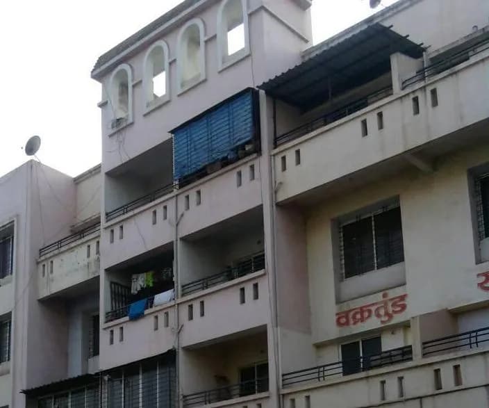 Yograj Vakratunda Society, Dhayari