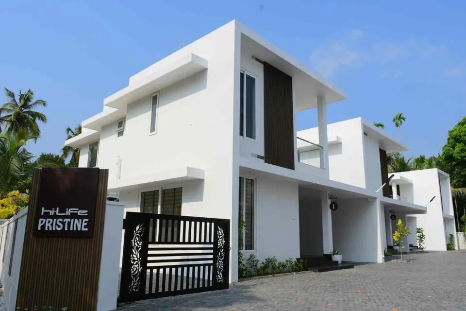 Hi Life Pristine, Viyyur
