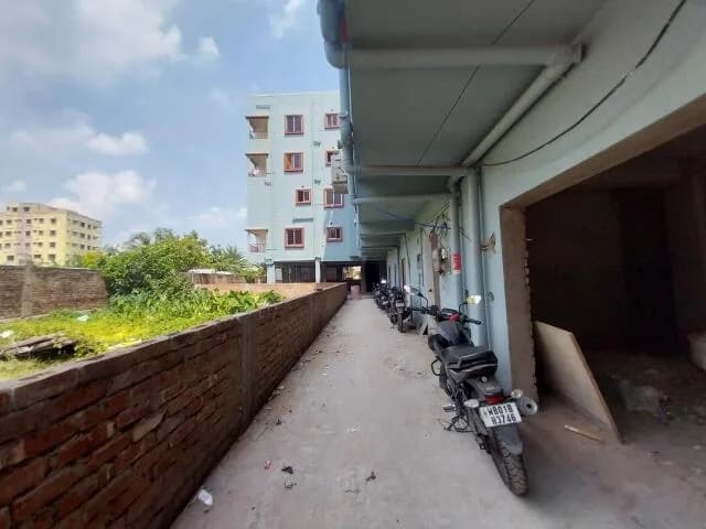Shree Usha Apartment, Baguiati