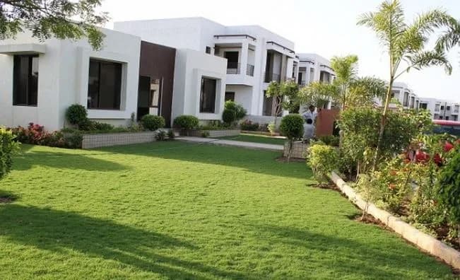 Devansh Harmonny by Hariom Group, Lapkaman