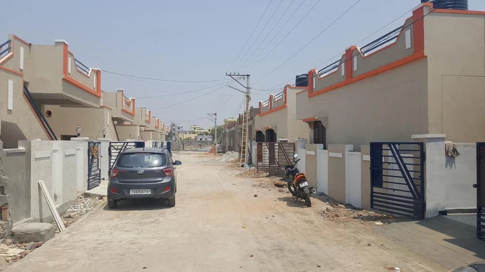 Lakshmi Nivas — Internal Roads