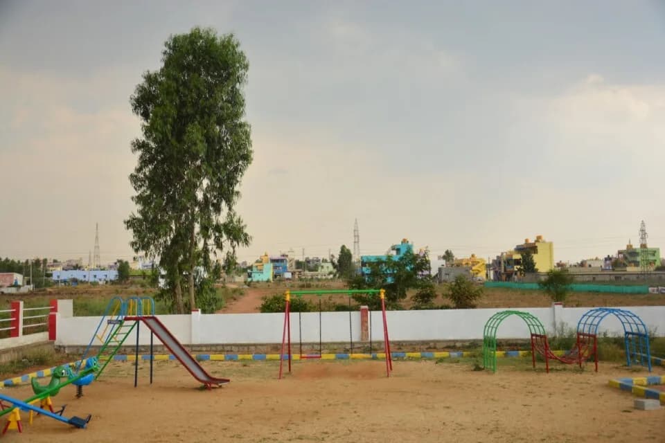 Sizzle Gold Coast, Hoskote
