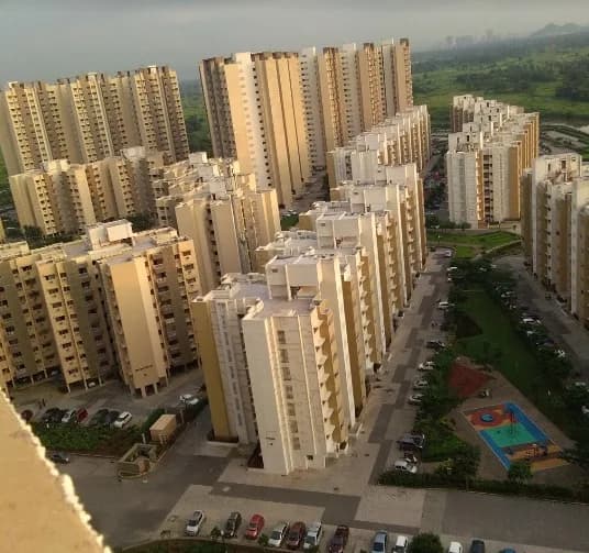 Lodha Casa Rio Gold, Nilje Gaon
