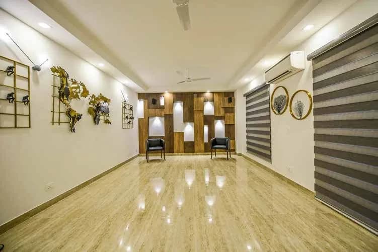 Palm Floors — Palm Floors Interior 1