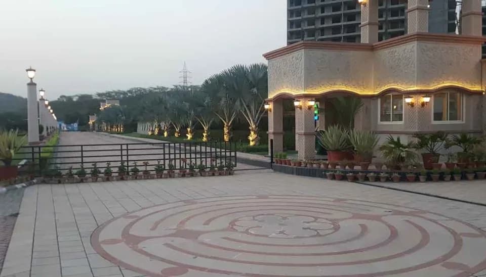 Bhoomi Greens Amazon The Defence County, Sector 30