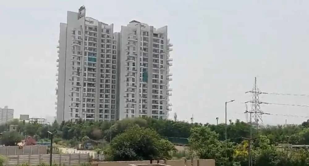 Capital Residences 360, Sector 70A