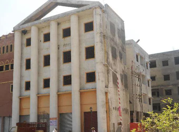 AIR Pancham Estate, Dixit Nagar