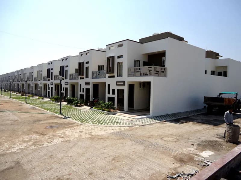 BRG Shangri La, Talawali Chanda