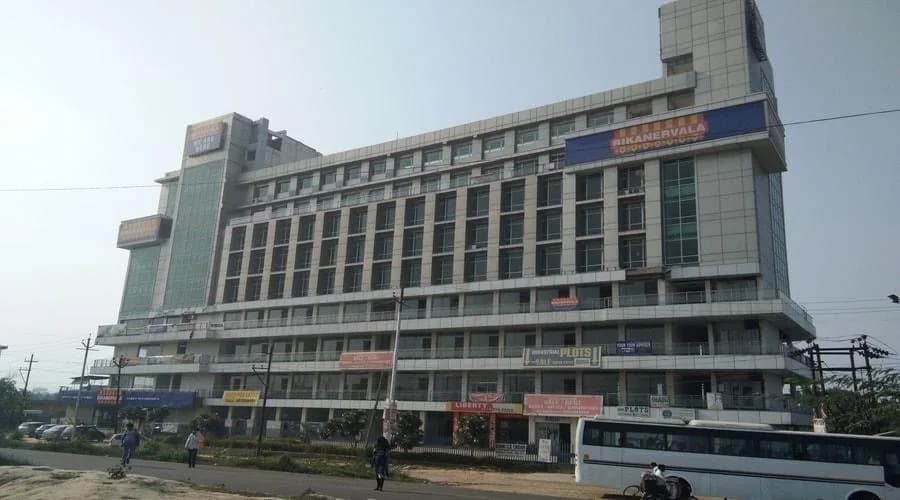 Aditya High Street, Lal Kuan