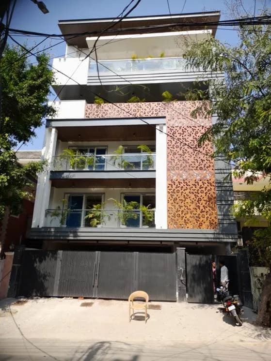 Splendid Homes, DLF Phase 1
