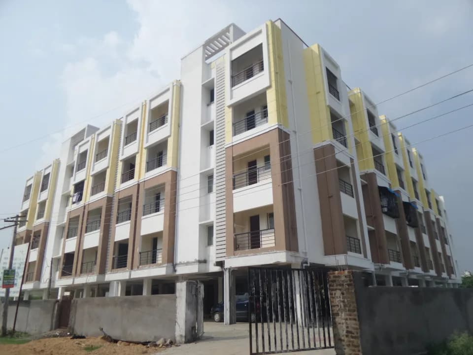 Sumathi Elegance, Kundrathur
