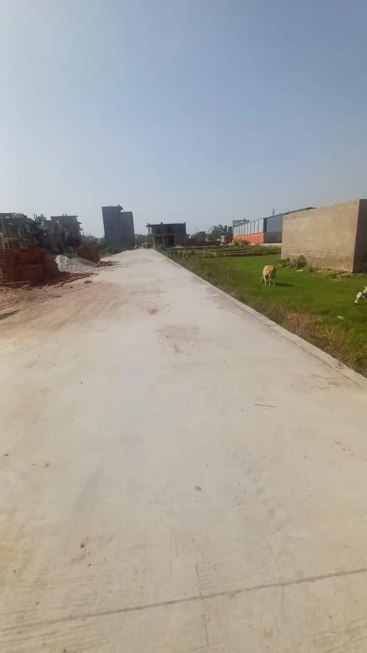 Salora Premium Plots, Surajpur