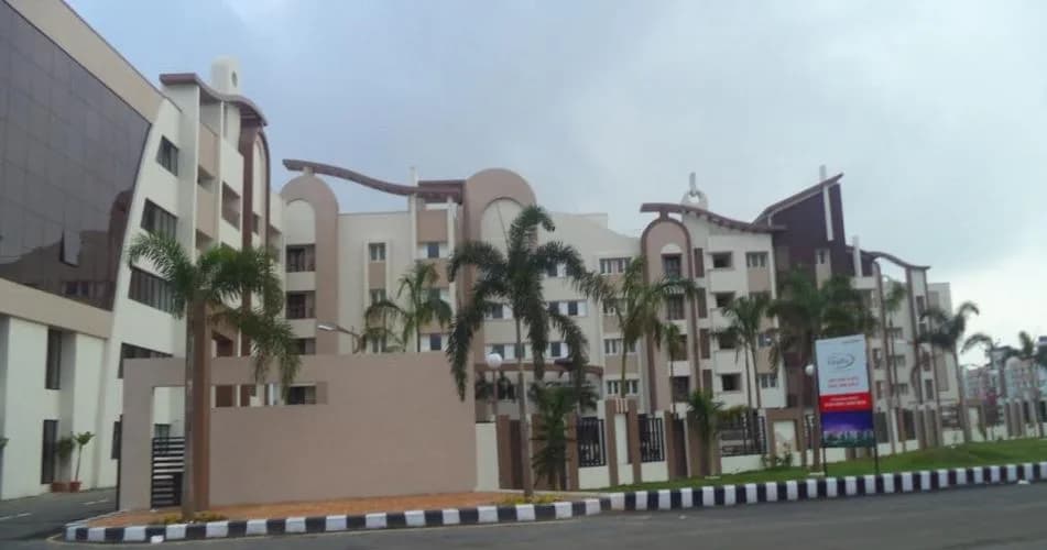 Sree Daksha Kshiptha — Side View