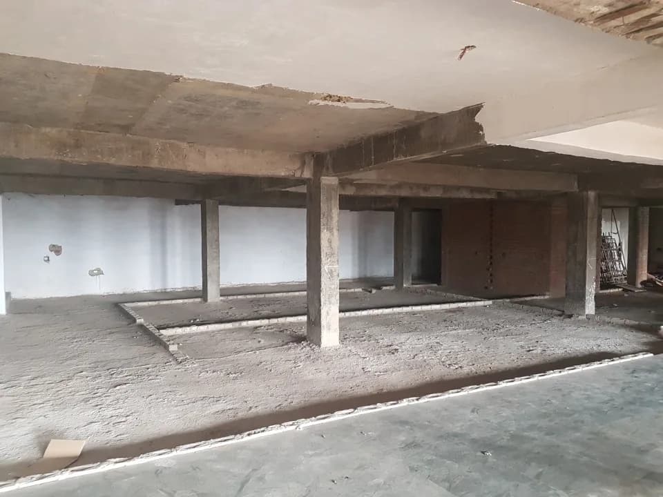 Ganges Commercial Complex, Tat Mill Chowk