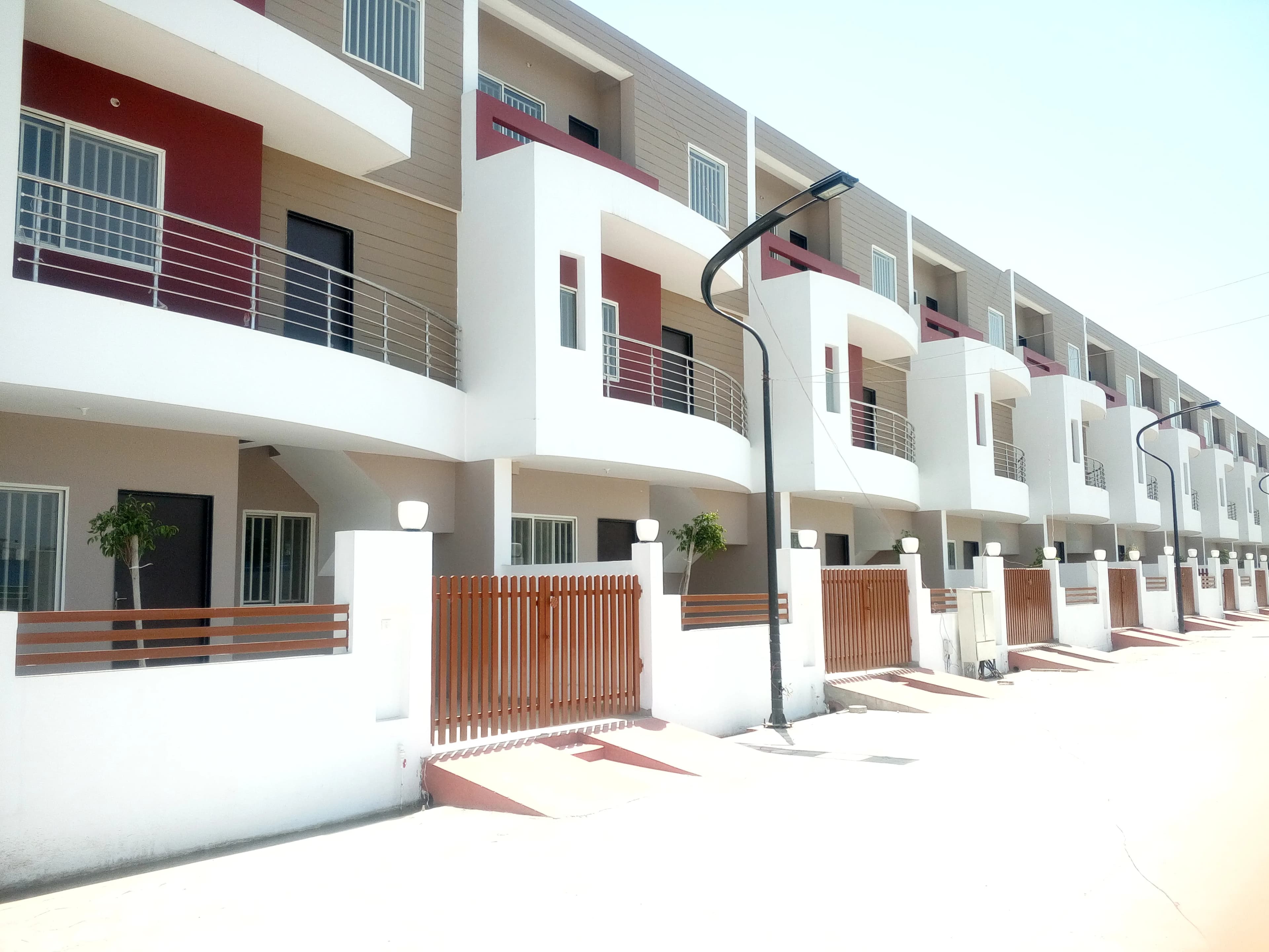 Swadesh Premier Orchard, Karond