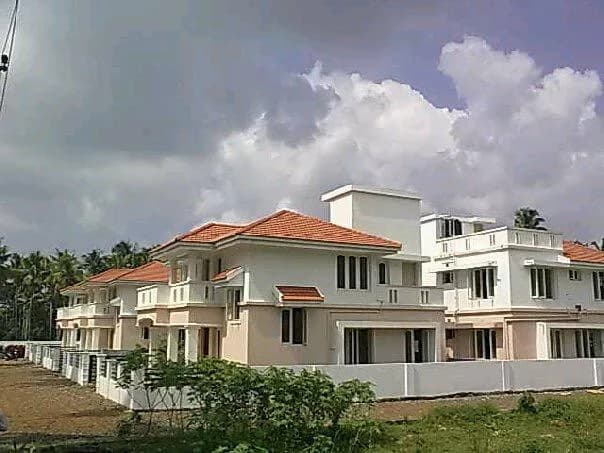 RM Windsong Villas — Front View 2