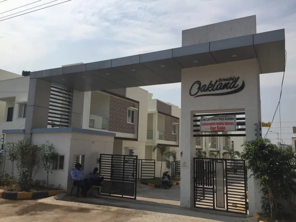 Srinidhis Oakland, Bachupally