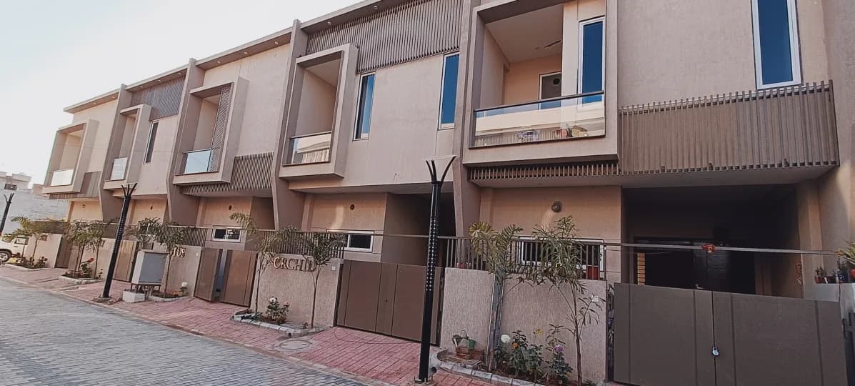 Elegant Florence Villas, Gandhi Path