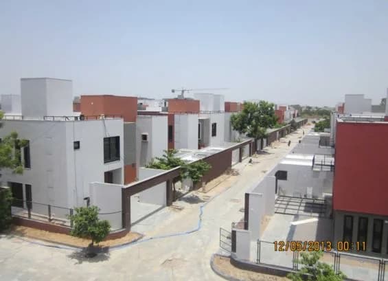 HN Safal Aamrakunj — Side View