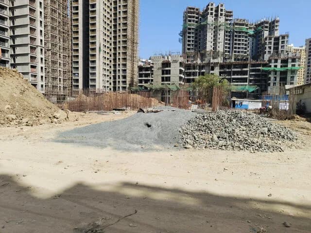 Ruparel Sereno, Vasai East