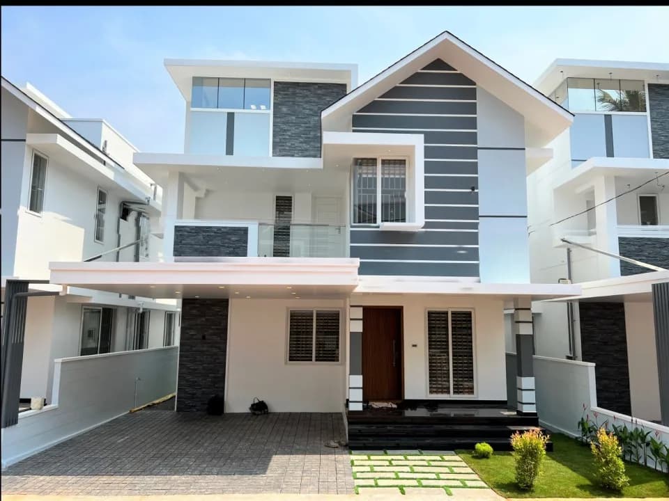 Moon Light Villas, Maradu