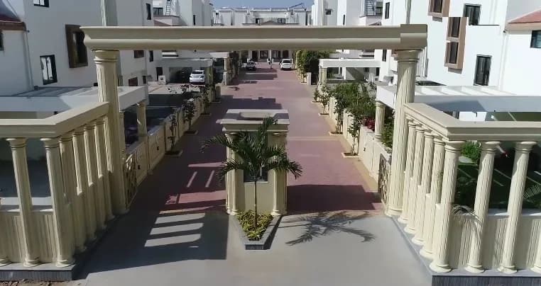 Darshanam 99 — Entrance