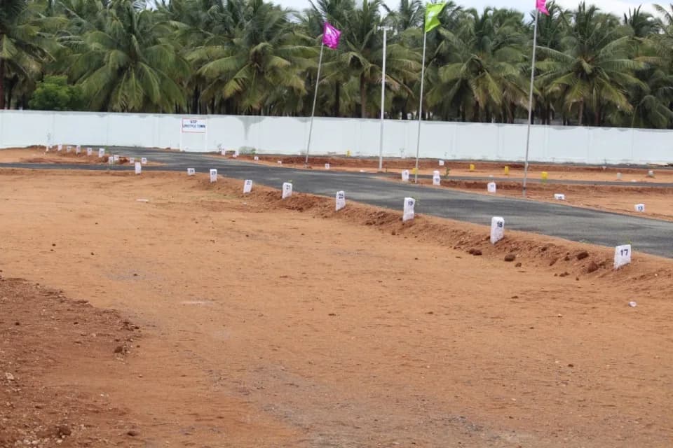 Lakshmi Garden, Pappampatti Pirivu