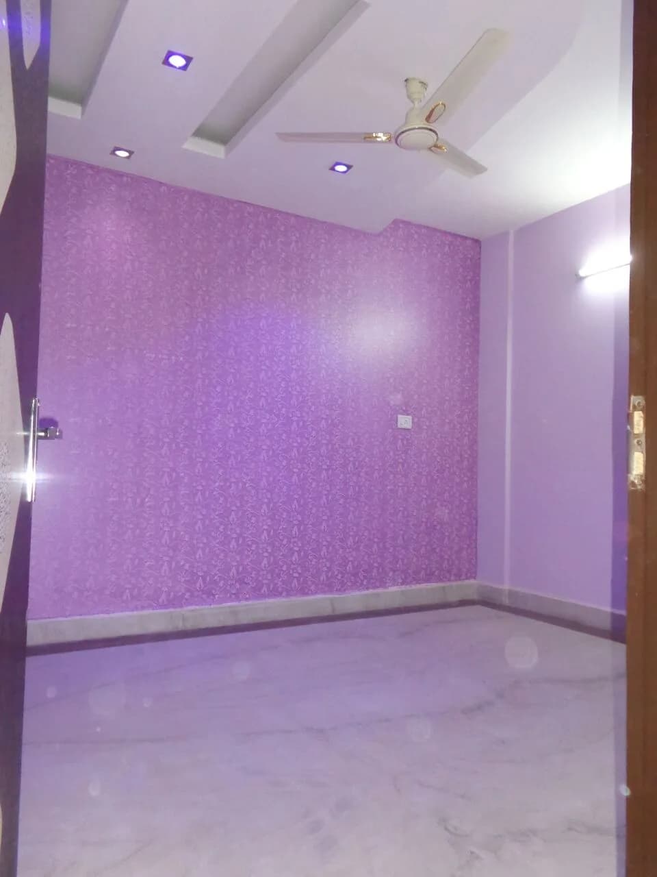 SB Janta Homes, Uttam Nagar