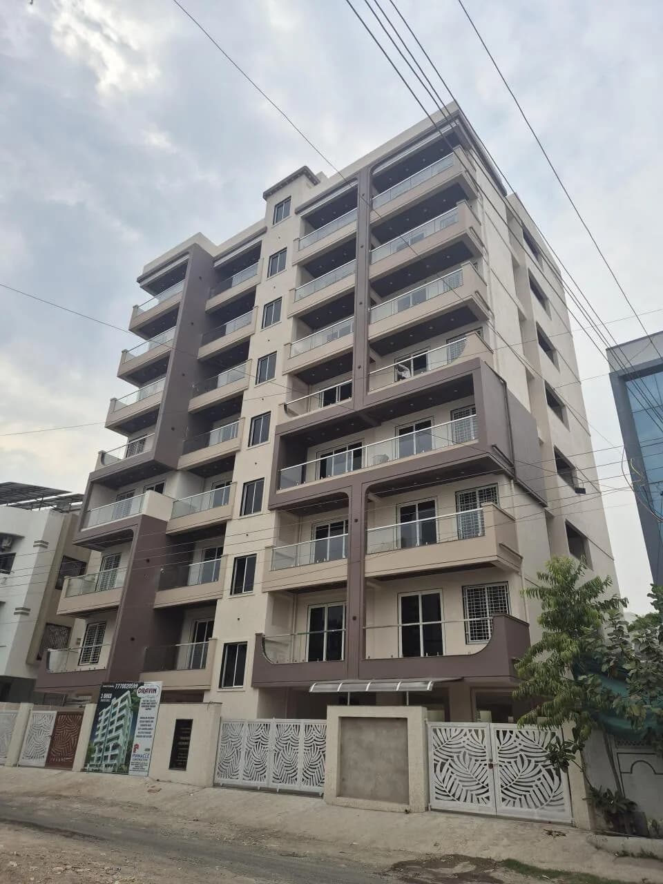 Pinnacle Dravin Heights, Narendra Nagar