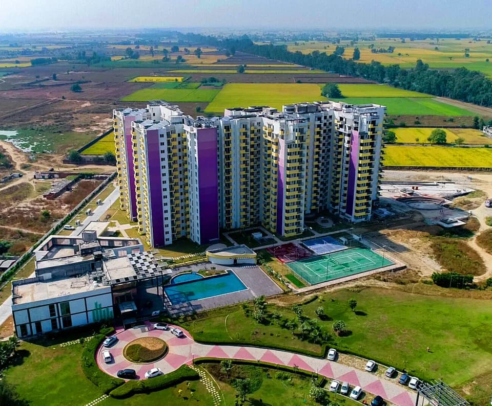Hero Homes, Sidhwan Canal Road