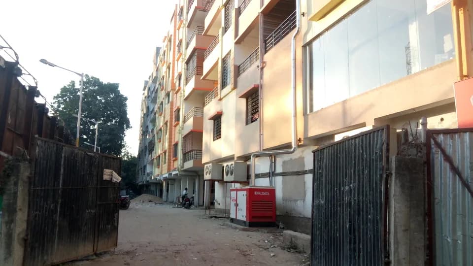 Naresh Group Swapnotari Residency, Chinar Park