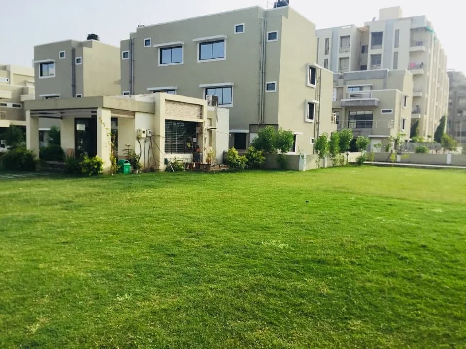 Parshwa Residency — Landscape Garden