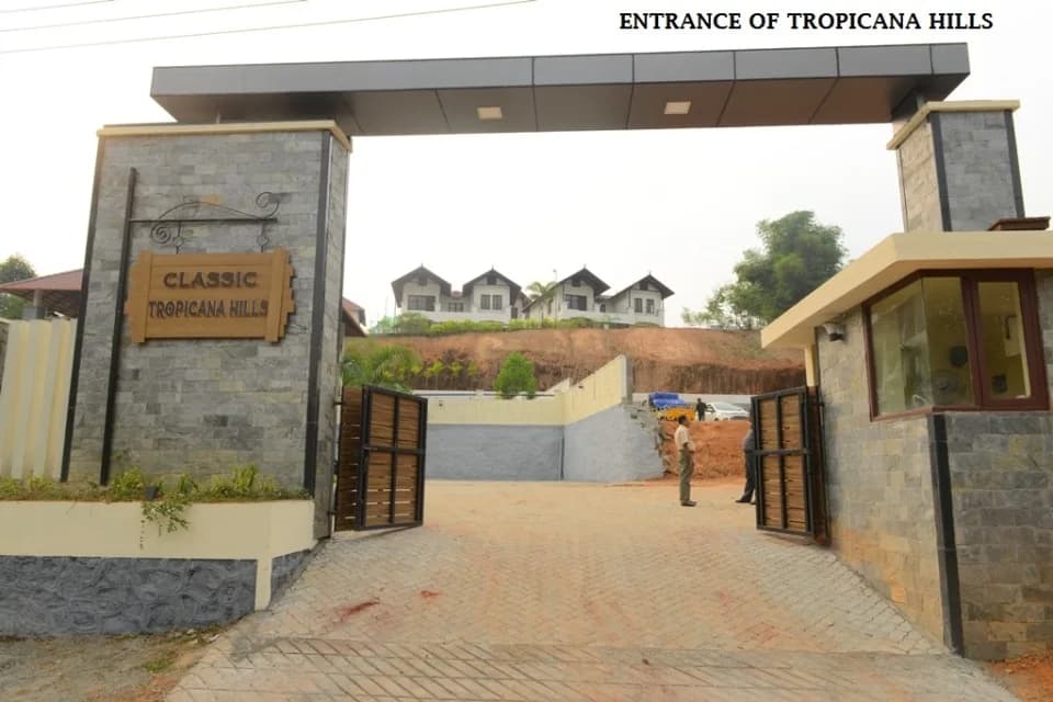 Classic Tropicana Hills, Pallikkara
