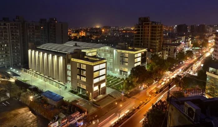 Goyal Titanium City Centre, Satellite