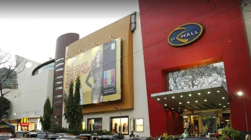 Runwal R Mall, Mulund West
