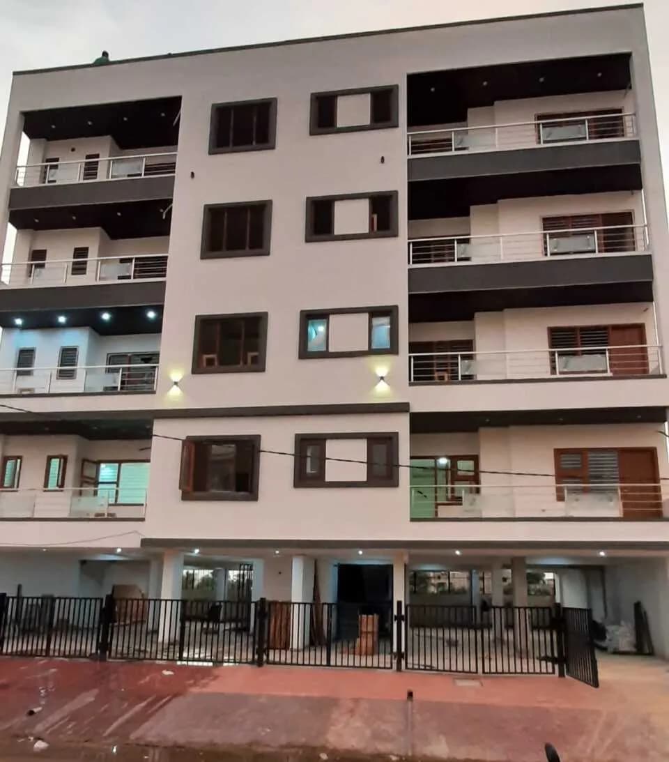 Kalyan Buildcon Parshvnath, Mansarovar Extension