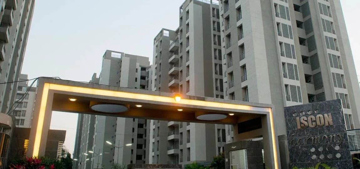 Iscon Harmony, Sevasi
