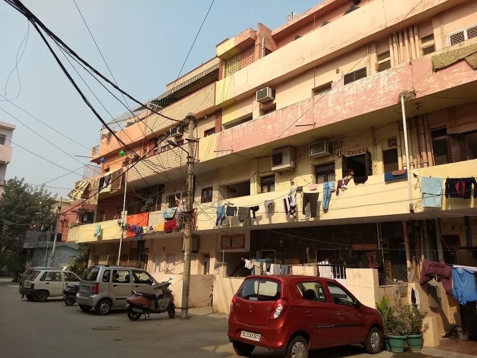 Dda Flats, Naraina Vihar