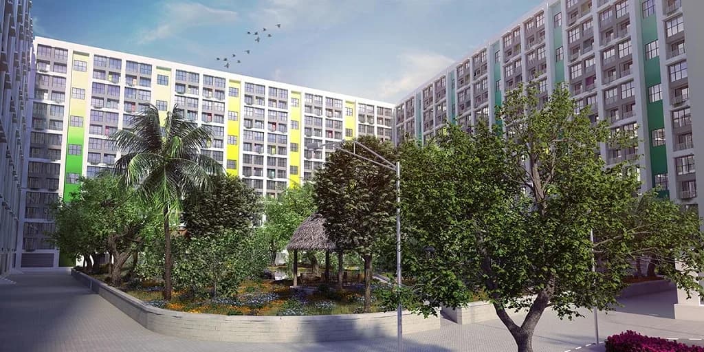 Expat Vida — Side View